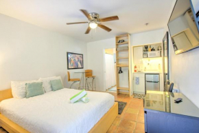 Efficiency 2 on water Las Olas, beach and free kayaks